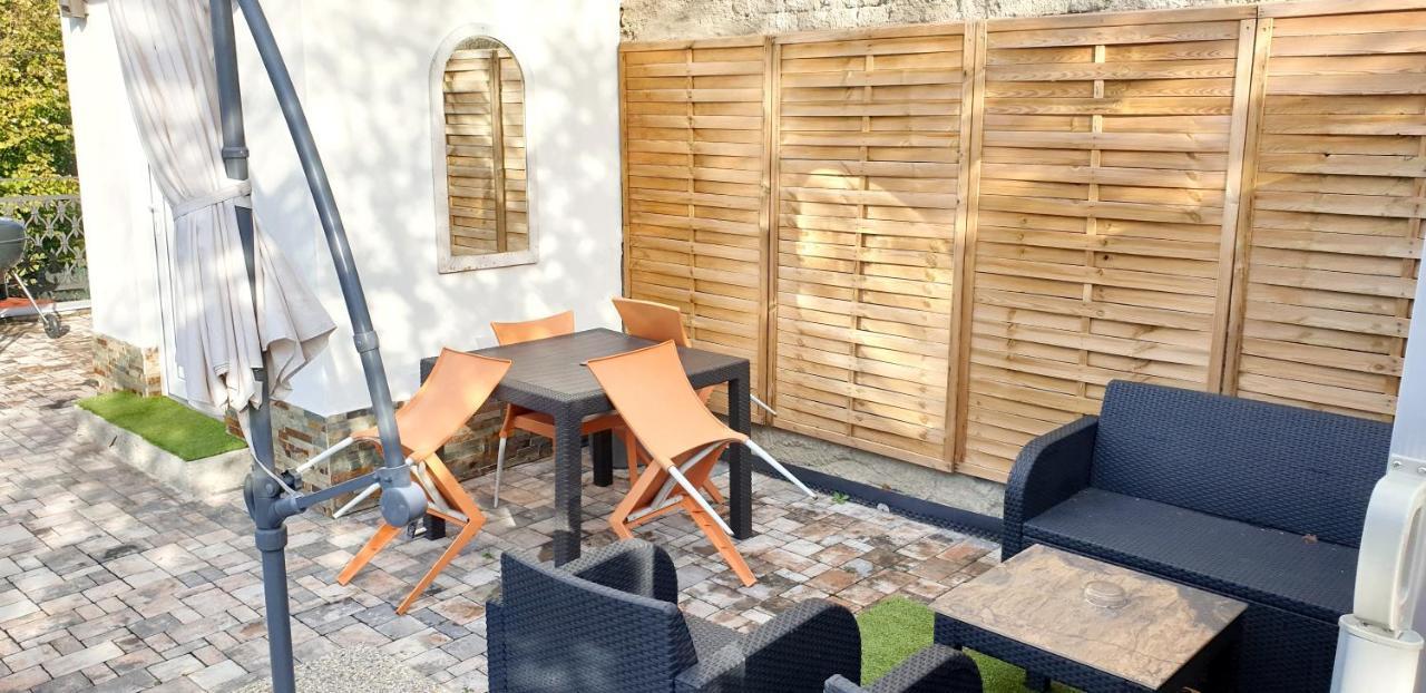 2 Bedrooms House With Enclosed Garden And Wifi At Slezska אוסטרבה מראה חיצוני תמונה